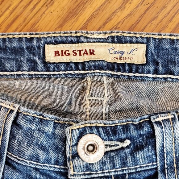 Big Star Womens Casey Low Rise Capri Jeans Size 30 Blue Denim Distressed Design - Picture 4 of 10